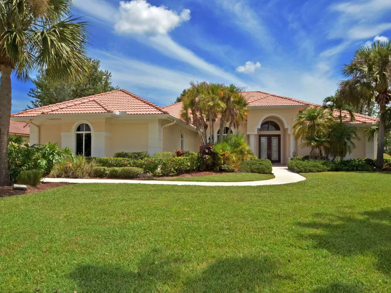 8035 Plantation Lakes DR, Port Saint Lucie, FL 34986