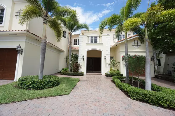 Boca Raton, FL 33496,17590 Circle Pond CT