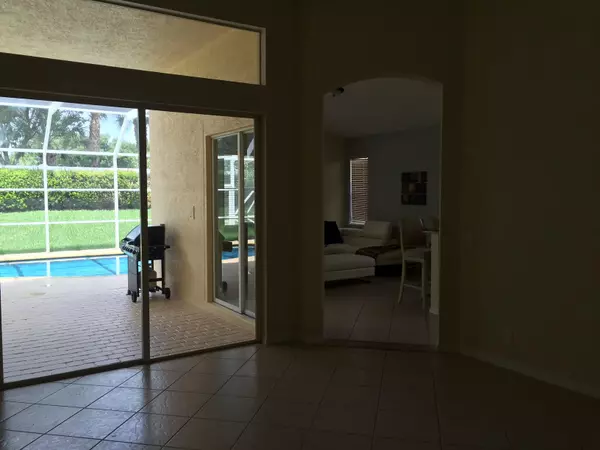 Lake Worth, FL 33467,7121 Via Leonardo