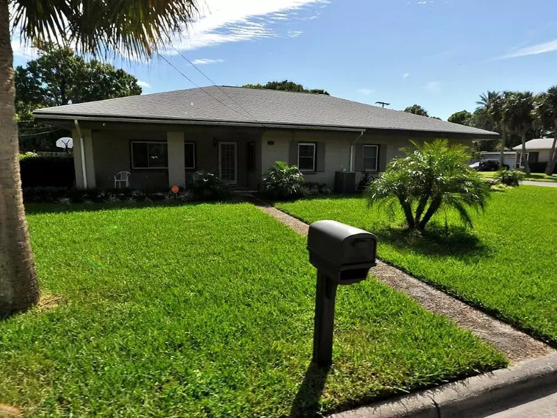 1024 S 8 ST, Fort Pierce, FL 34950