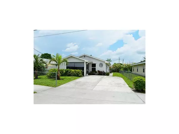 Indiantown, FL 34956,14595 SW 169th DR