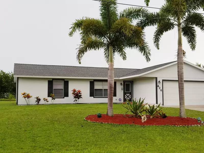 426 SW Violet AVE, Port Saint Lucie, FL 34983