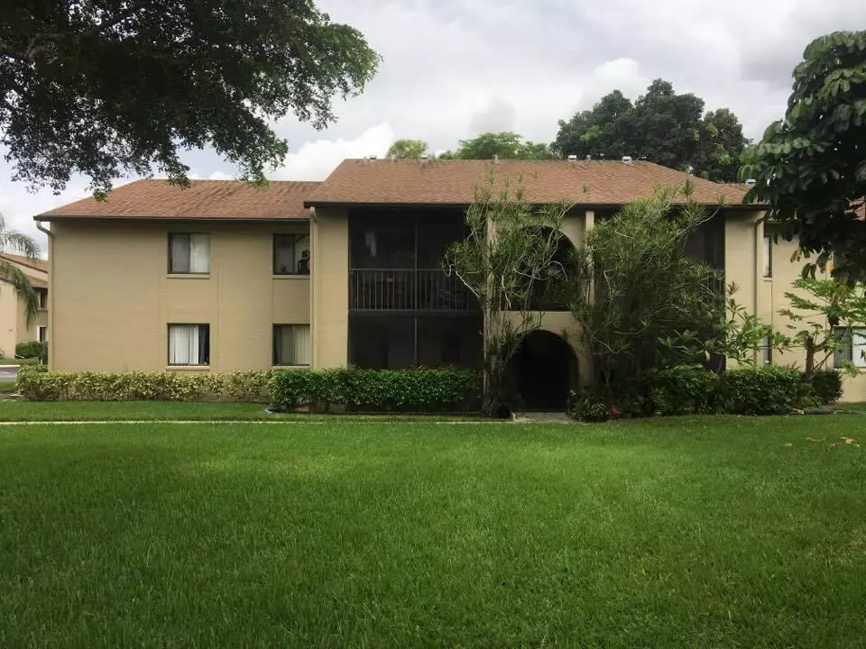 Greenacres, FL 33415,513 Shady Pine WAY C1