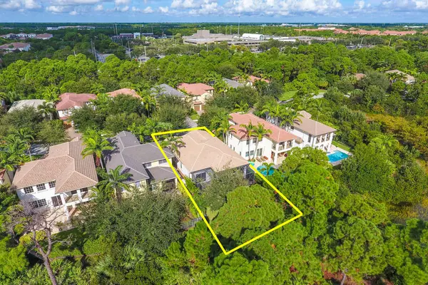 Palm Beach Gardens, FL 33410,959 Mill Creek DR