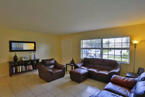 Boca Raton, FL 33428,11154 Ladino ST