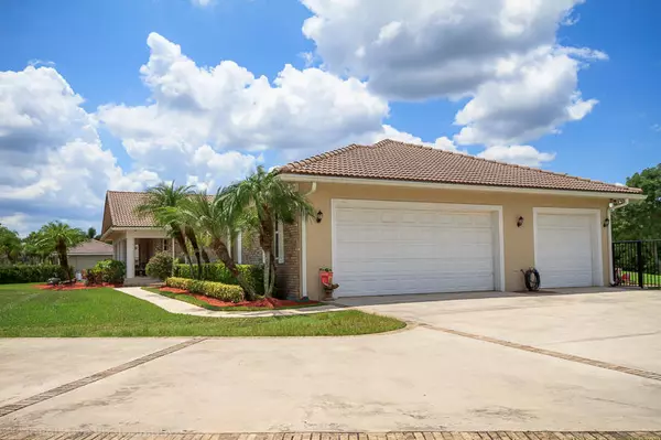 Lake Worth, FL 33449,5725 Lago Del Sol DR