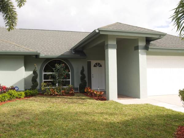 13741 Sheffield ST, Wellington, FL 33414