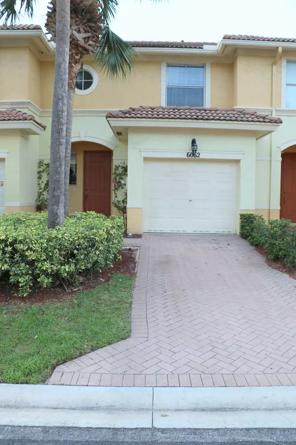 Riviera Beach, FL 33418,6062 Seminole Gardens CIR