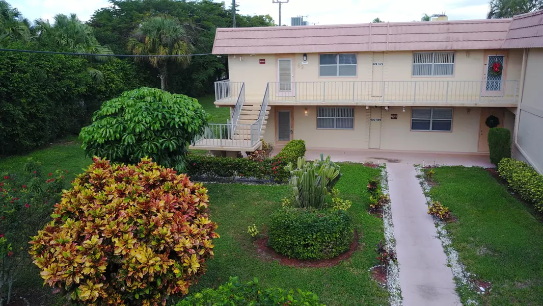 600 Brittany M, Delray Beach, FL 33446