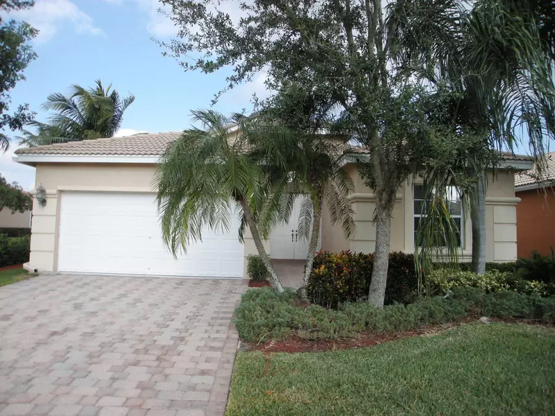 6700 Via Bellini, Lake Worth, FL 33467