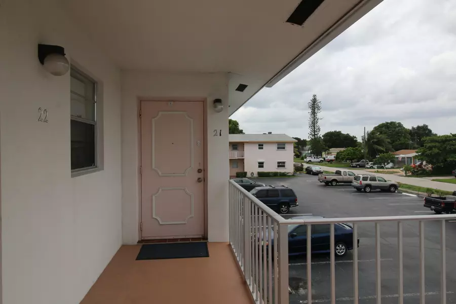 410 W Palm ST 21, Lantana, FL 33462