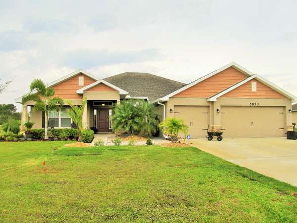 5850 NW Ethel CT, Port Saint Lucie, FL 34986