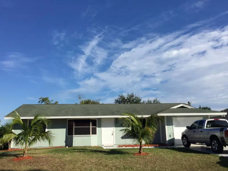 797 NW Kingston ST, Port Saint Lucie, FL 34983