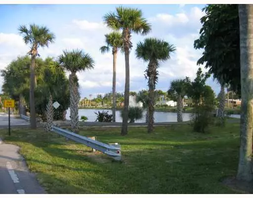 Palm Springs, FL 33461,500 Davis RD 33