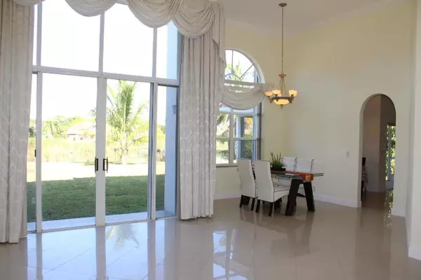 Boca Raton, FL 33428,20247 Hacienda CT