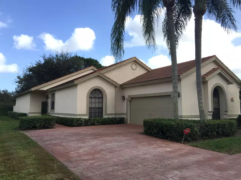 10364 S Lexington CIR, Boynton Beach, FL 33436