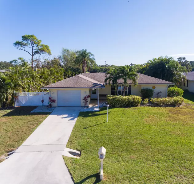 1783 NE Lima Calle, Jensen Beach, FL 34957