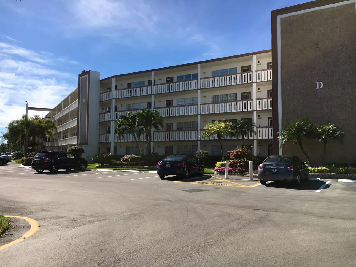 Boca Raton, FL 33434,1075 Cornwall D