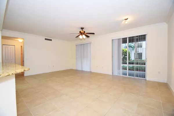 Boynton Beach, FL 33426,1105 Renaissance WAY 105