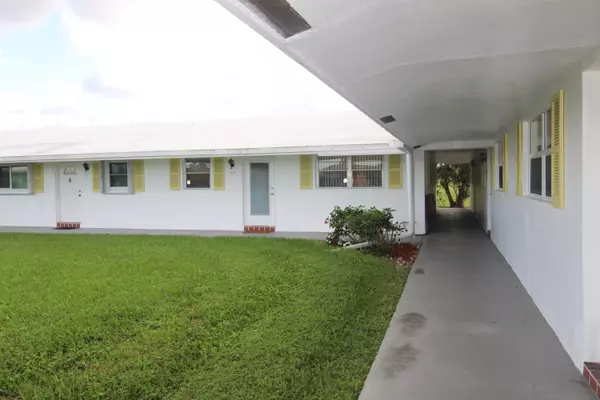 100 Golfview TER 117, Boynton Beach, FL 33426