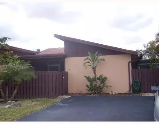 1950 SW 24th CIR, Boynton Beach, FL 33426