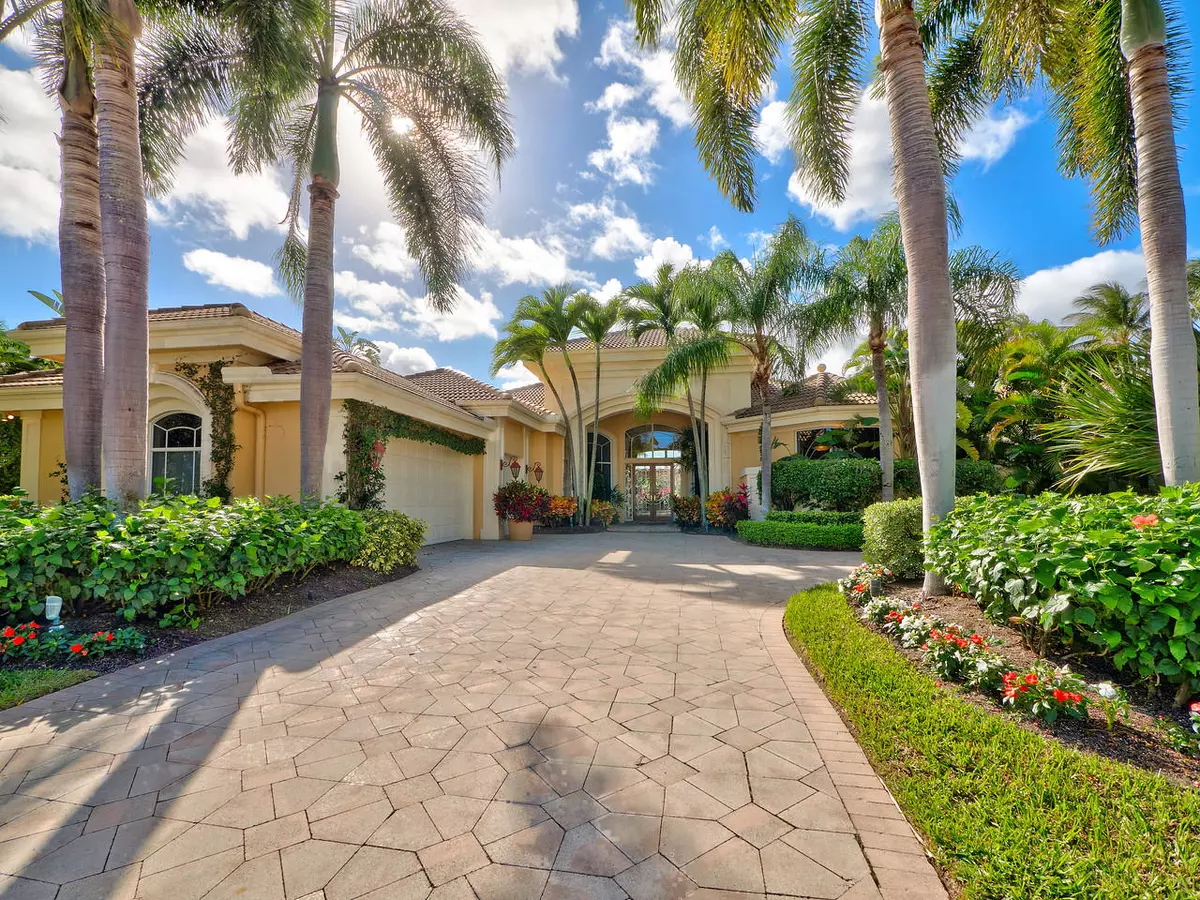 Palm Beach Gardens, FL 33418,111 Saint Martin DR