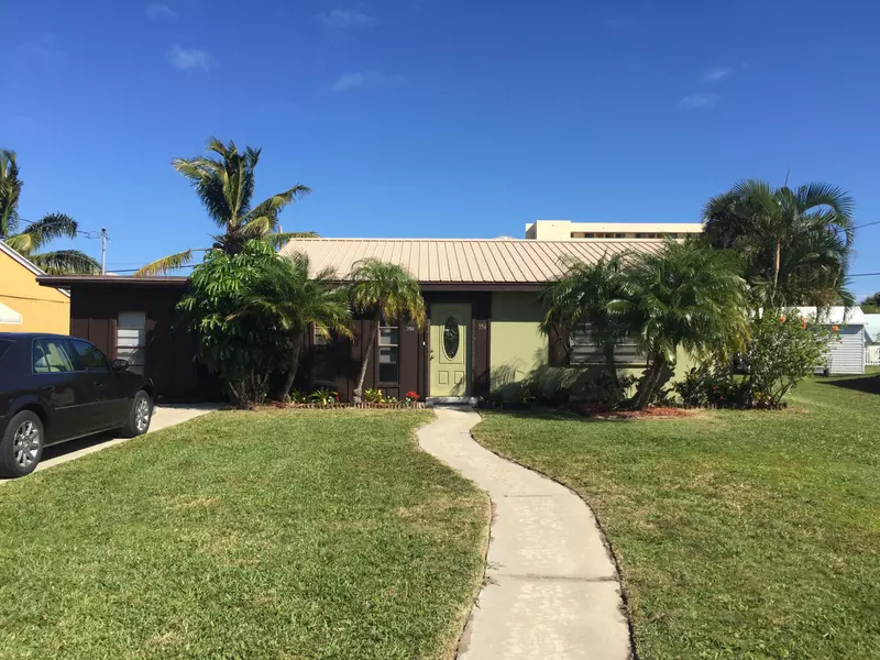 356 Granada ST, Fort Pierce, FL 34950