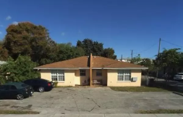 571 NE 136th ST, North Miami, FL 33161