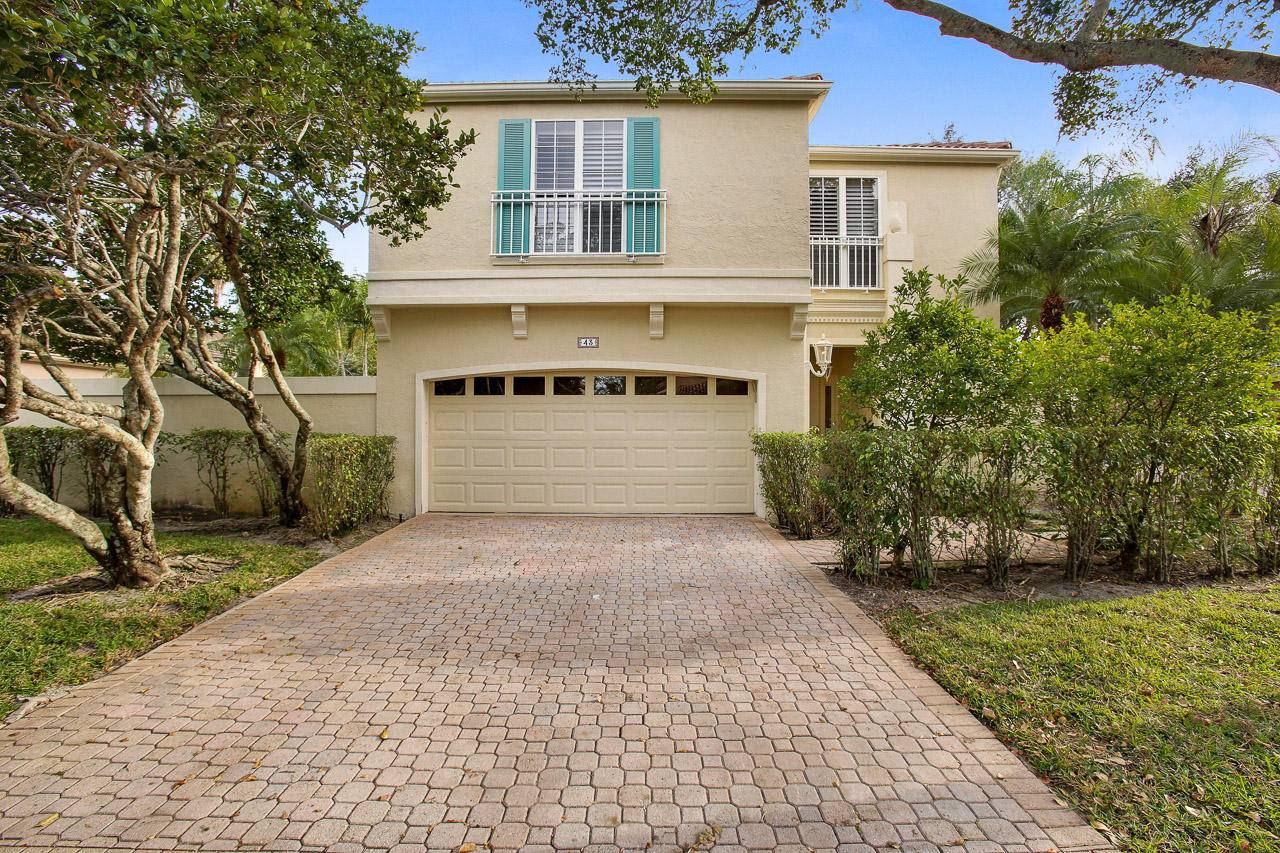 43 Via Verona, Palm Beach Gardens, FL 33418