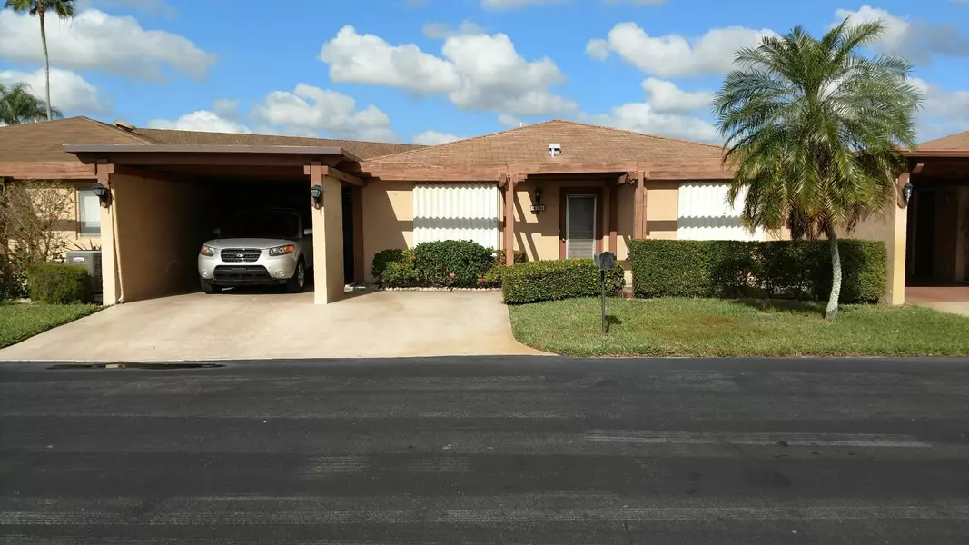 14743 Wildflower LN, Delray Beach, FL 33446