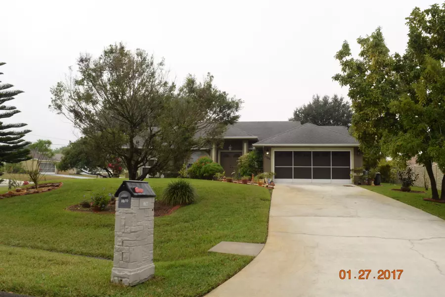 3786 SW Findlay ST, Port Saint Lucie, FL 34953