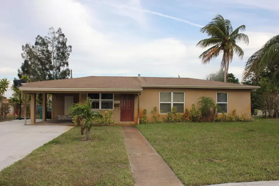 614 NW 5th ST, Boynton Beach, FL 33435