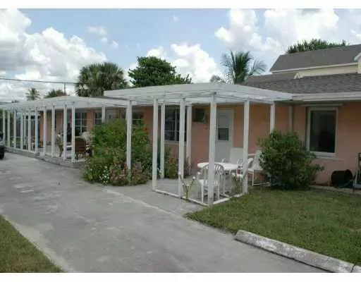 335 Hernando, Fort Pierce, FL 34949