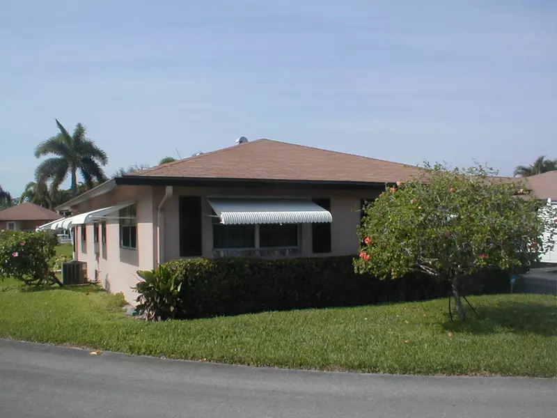 128 Mockingbird LN 128, Delray Beach, FL 33445