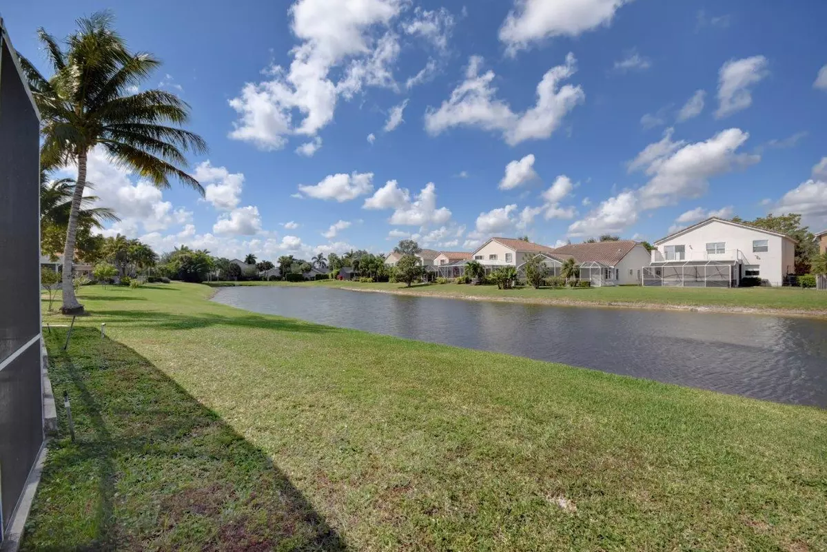 Boca Raton, FL 33498,18300 Coral Chase DR