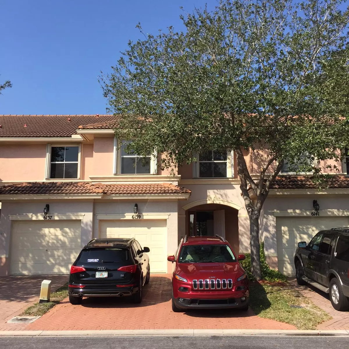 Palm Beach Gardens, FL 33418,6139 Seminole Gardens CIR