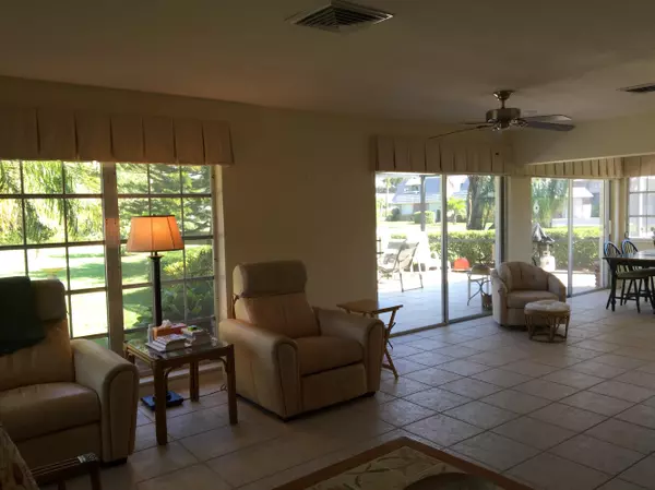 Atlantis, FL 33462,103 Villa CIR