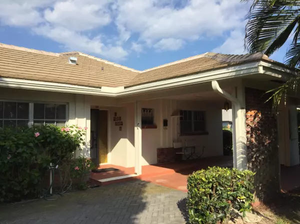 Atlantis, FL 33462,103 Villa CIR