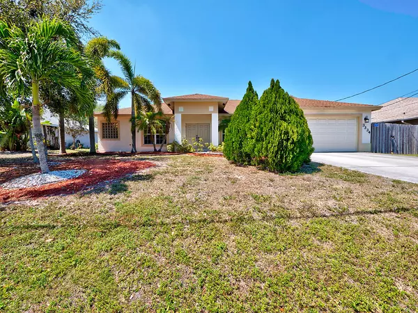 3334 SW Escarole ST, Port Saint Lucie, FL 34953