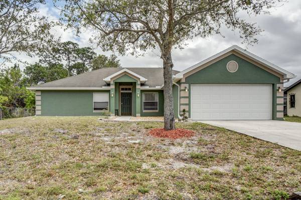 2585 SW Grotto CIR, Port Saint Lucie, FL 34953