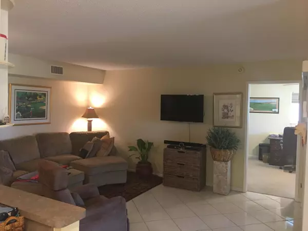 Delray Beach, FL 33446,14881 Wedgefield DR 104