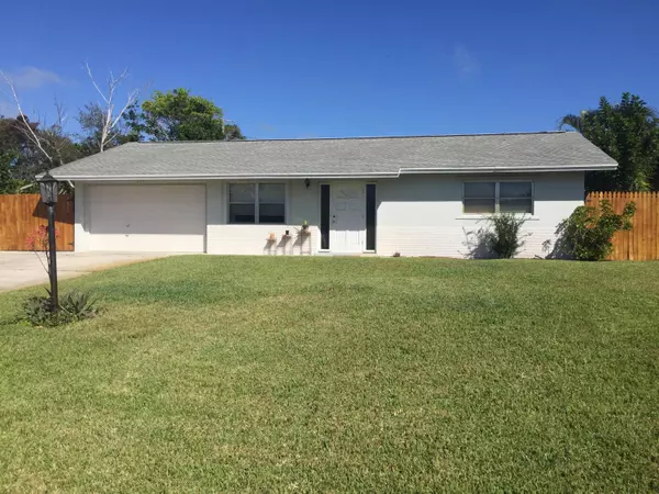 2761 Floral RD, Lake Worth, FL 33462