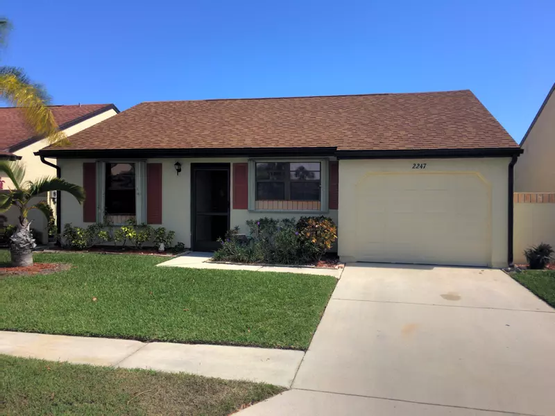 2247 SE Brekenridge CIR, Port Saint Lucie, FL 34952