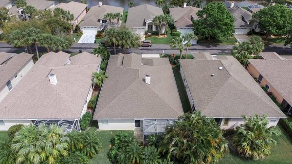 Port Saint Lucie, FL 34986,634 NW Venetto CT