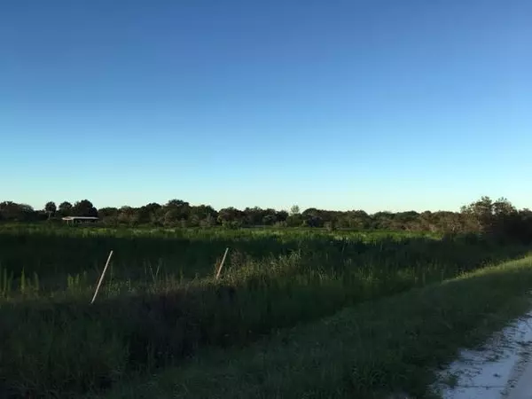 Okeechobee, FL 34972,19872 NW 272nd ST