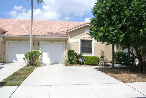 2407 N N Coral Trace CIR, Delray Beach, FL 33445