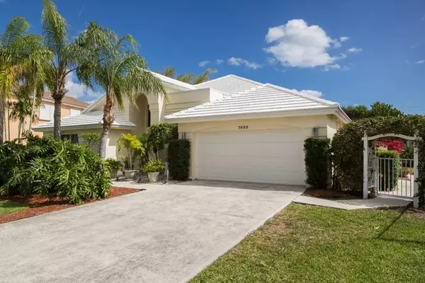 Boca Raton, FL 33487,7532 Fairway TRL