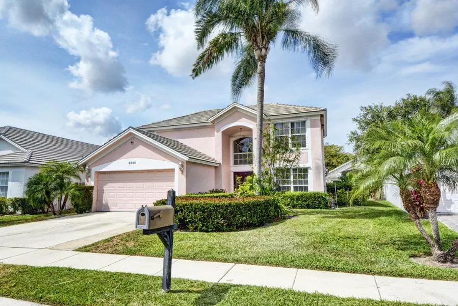 2044 Normandy CIR, West Palm Beach, FL 33409