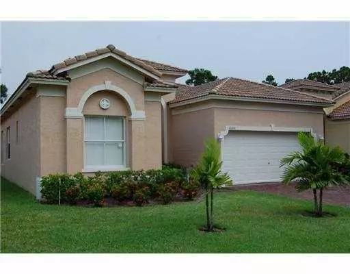 6100 Spring Lake TER, Fort Pierce, FL 34951