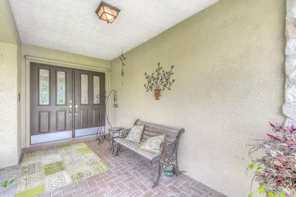 Jensen Beach, FL 34957,2922 NE Ivy LN